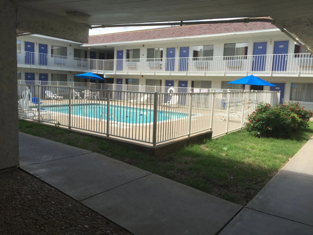 Motel 6-Ardmore, OK