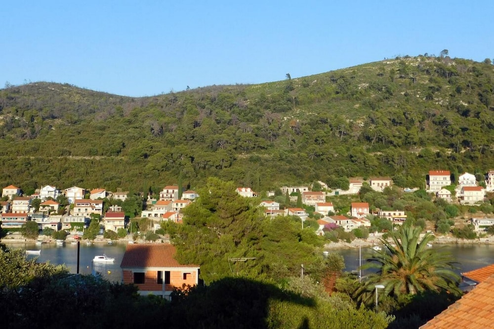 Apartments Ljiljana