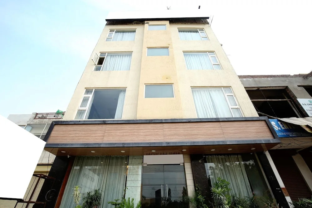 Hotel North Inn by OYO Rooms