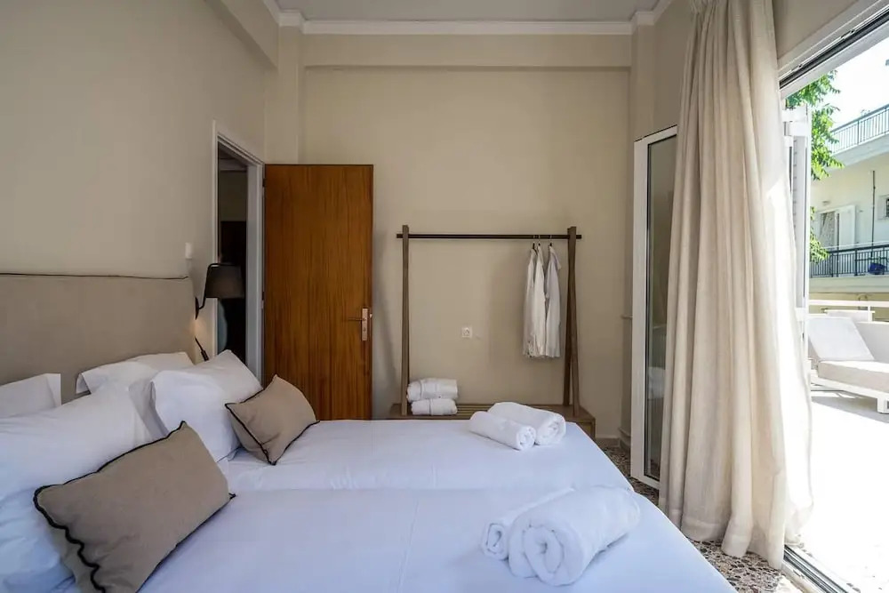 Sofia's Lemontree 3-bed House in Agios Nikolaos