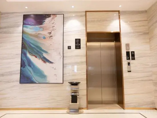 City Comfort Inn