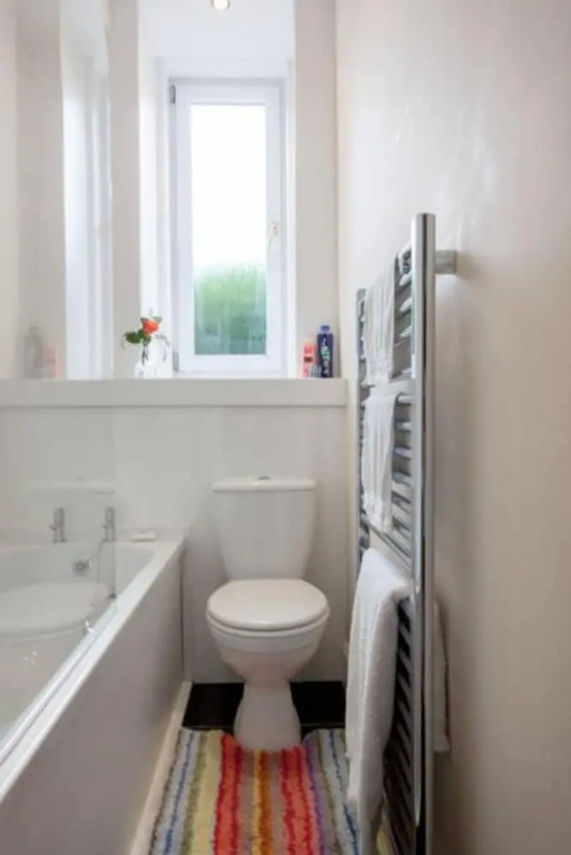 1 Bedroom Traditional Leith Flat