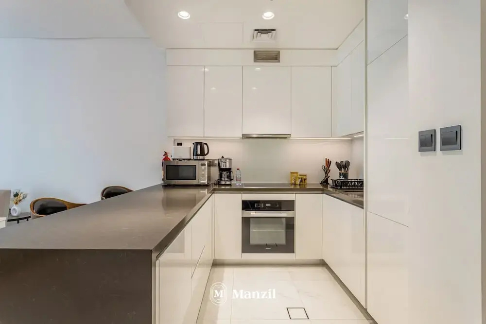 Manzil - 1BR Urban Living near Downtown