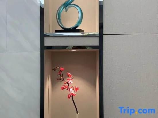 Yahao Garden Hotel (Shenzhen Songgang Metro Station)