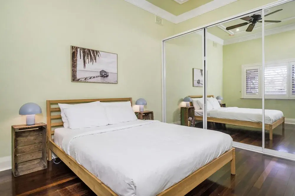 Incredible 3-bed Renovated Home With Huge Garden