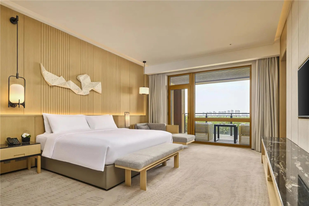Secan Hotel Qingdao, Curio Collection By Hilton