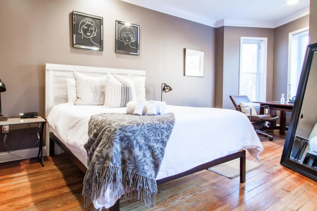 ✦ Entire Home Near U St ✦ 2 Units // Free Parking