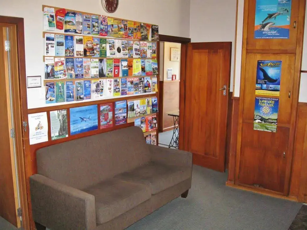 Dolphin Lodge