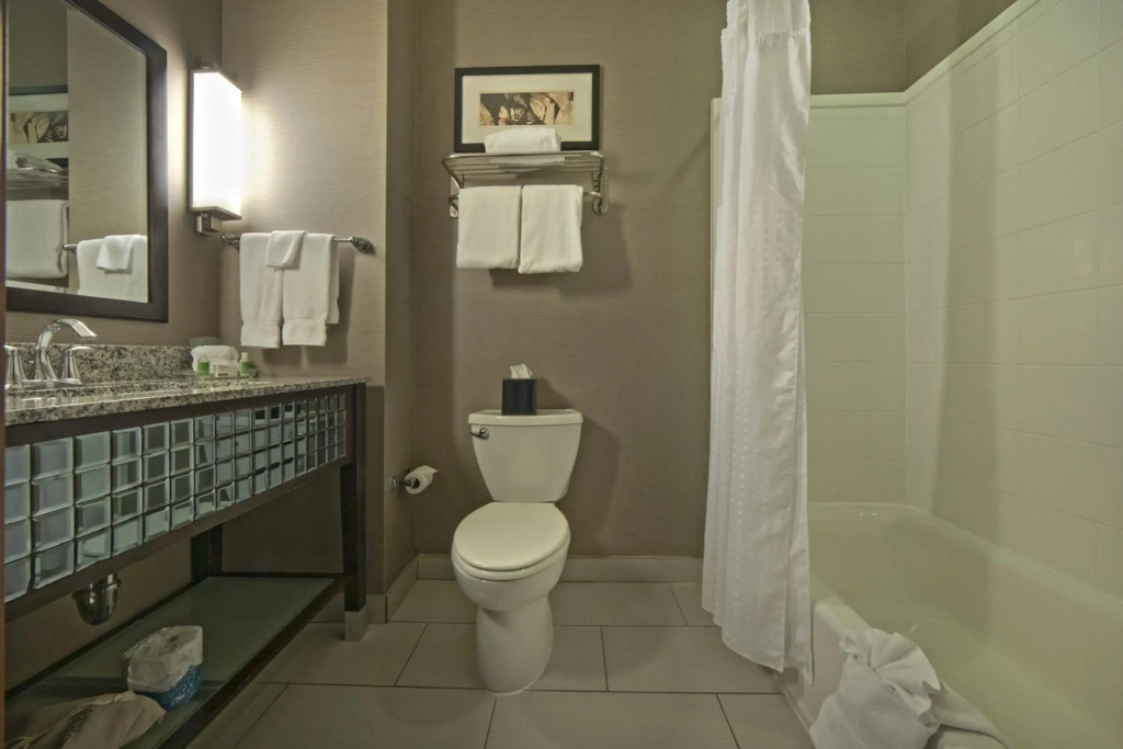 Holiday Inn & Suites San Antonio Northwest by IHG