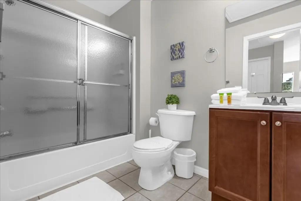 4 Bedrooms 3 Bathrooms Terra Verde 4725 Vb