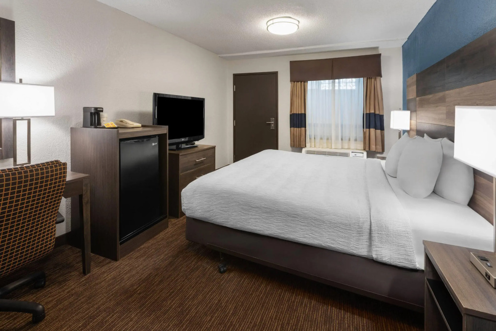 Baymont by Wyndham Downtown Detroit