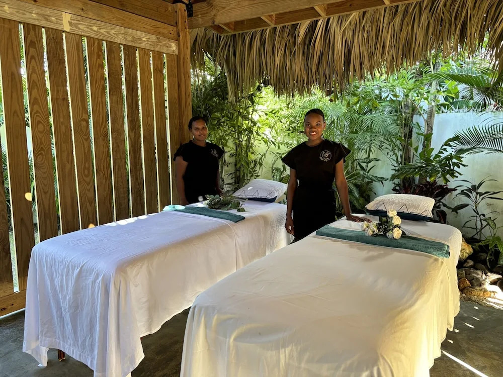 TAKUMA BOUTIK HOTEL
