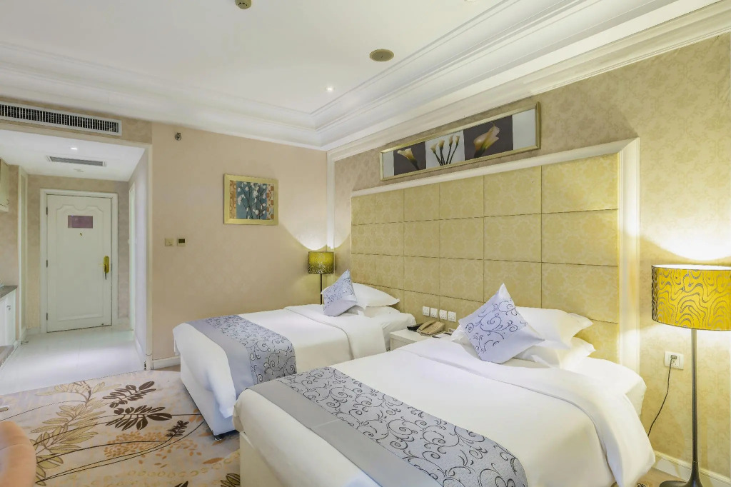 Luanzhou International Hotel