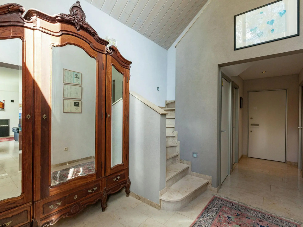 Villa Stay with Pool & Sauna