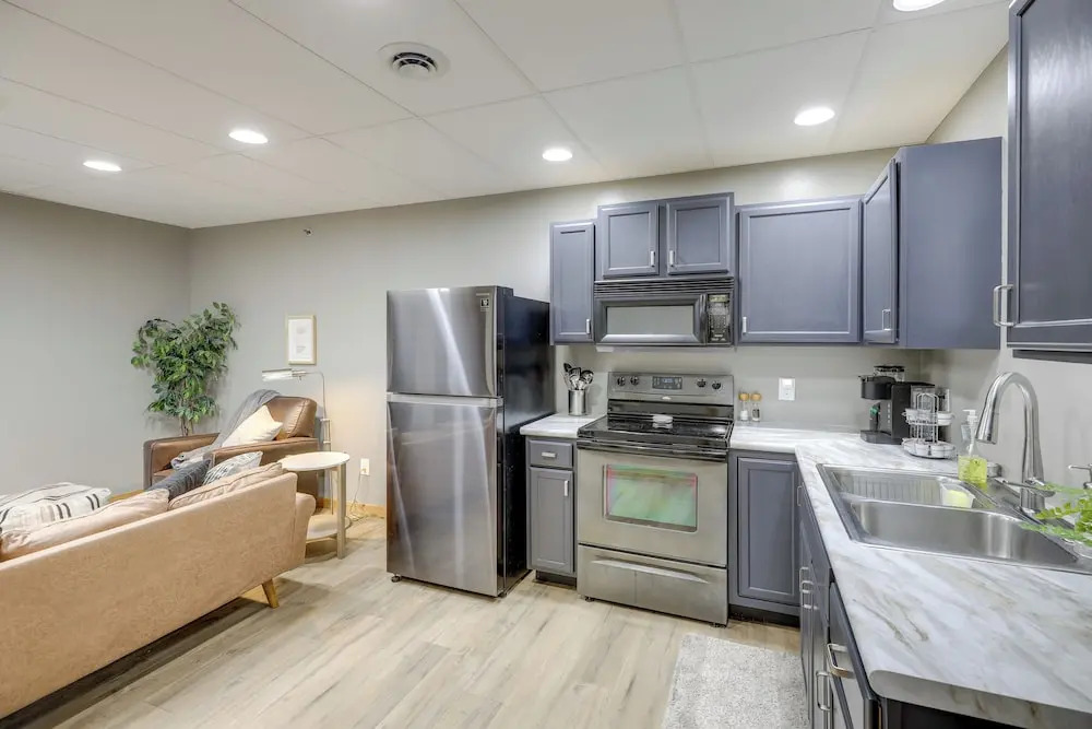Modern Yankton Apartment Near Riverside Park!