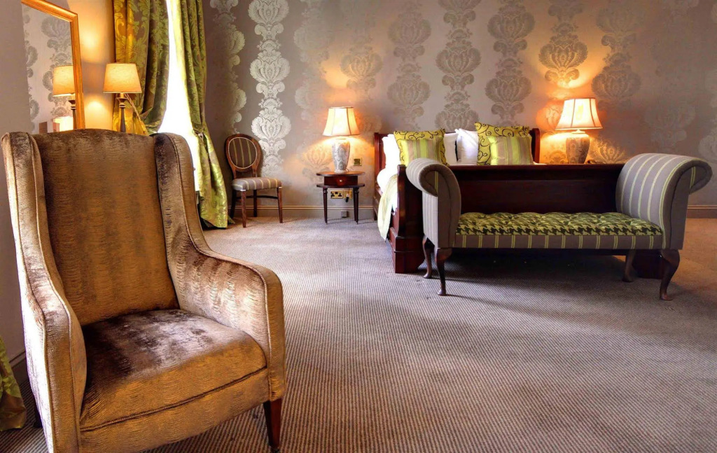 Kings Head Hotel By Greene King Inns