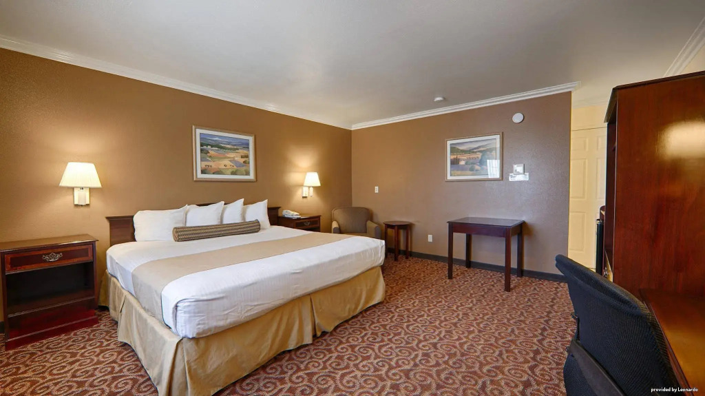 SureStay Hotel by Best Western Hollister