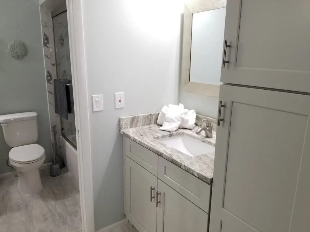 Ocean Gallery 26 2 Bedroom Condo by RedAwning