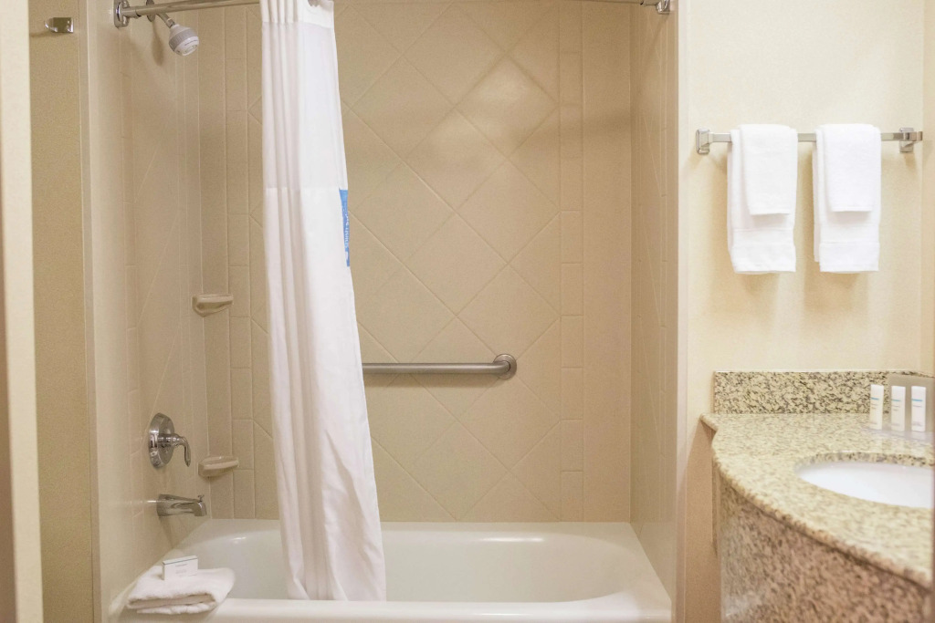 Hampton Inn & Suites Lathrop