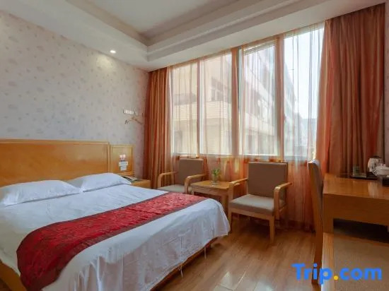 Taishun Yideyuan Business Hotel