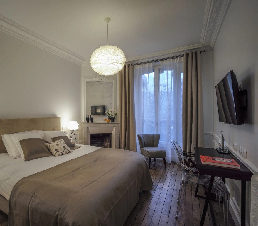 Relais12bis Bed & Breakfast By Eiffel Tower