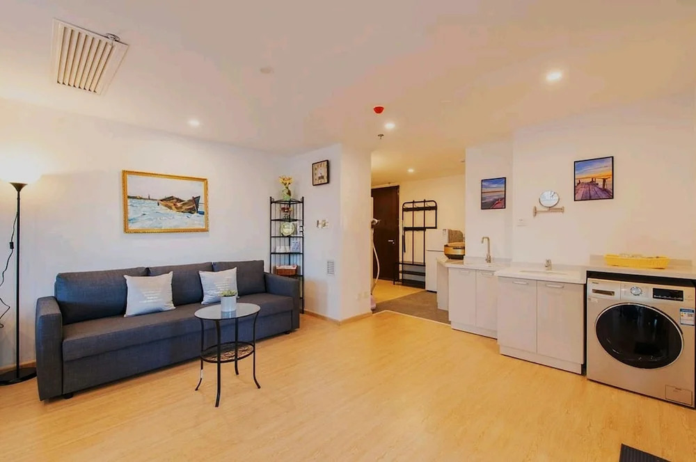 Da He Apartment