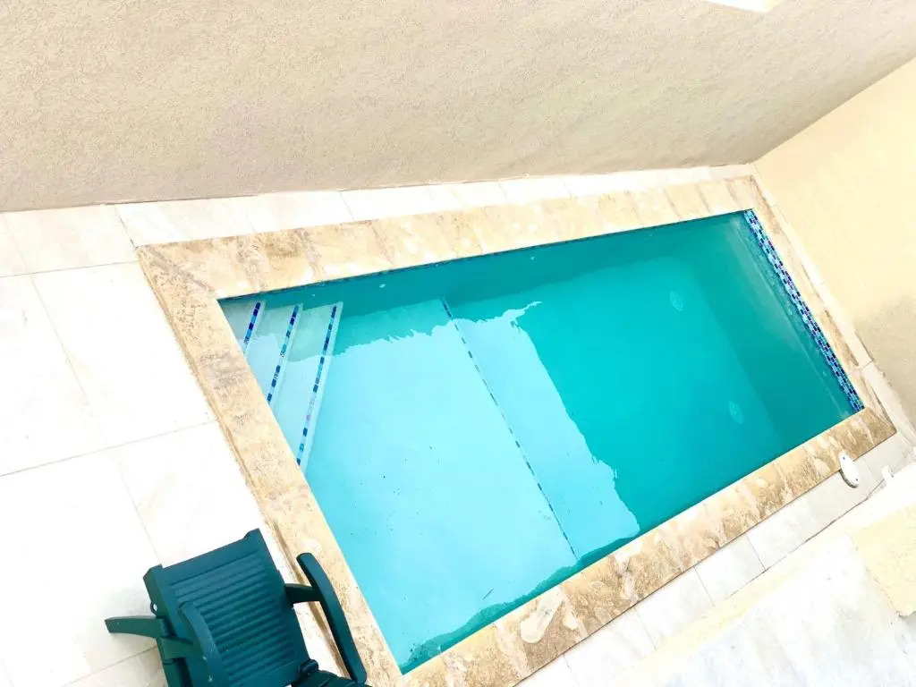 1-bed Apartment Sleeps 4 With Pool
