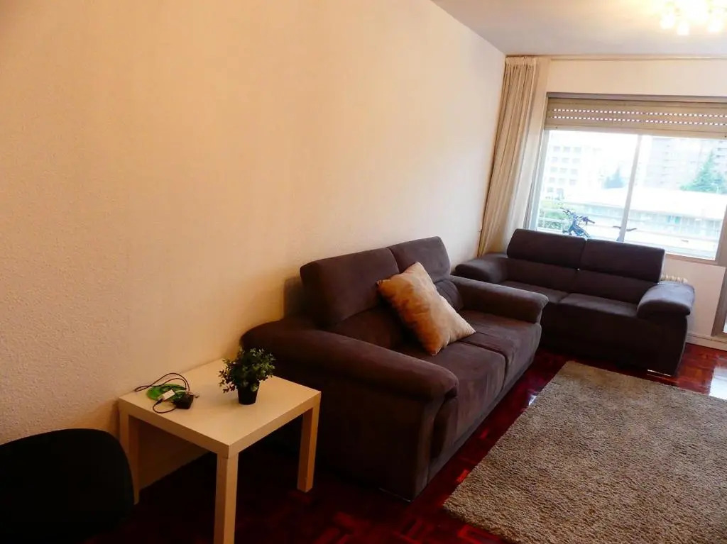 Apartamento actual y funcional Iturrama 1