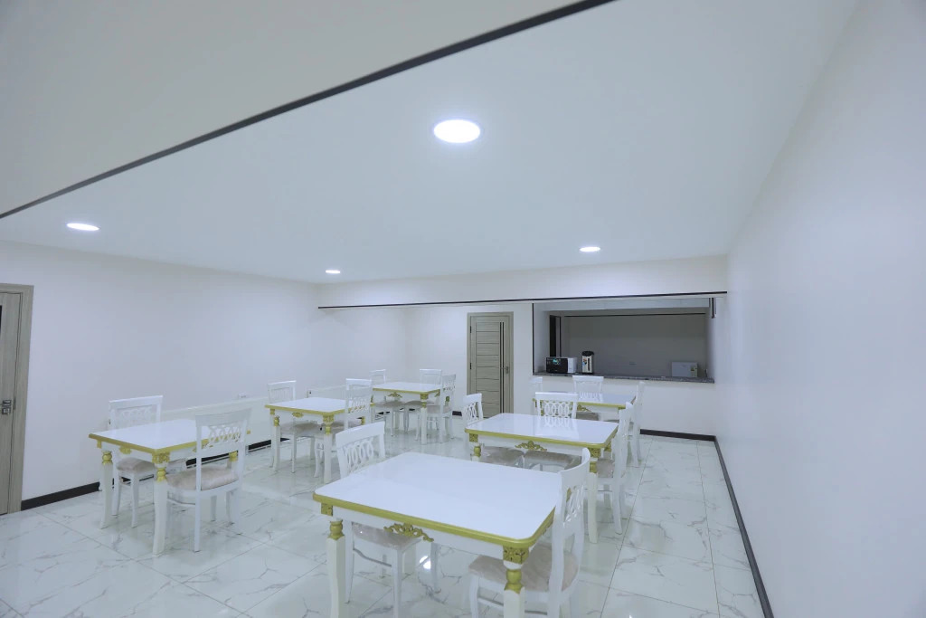 SAFIRA Hotel