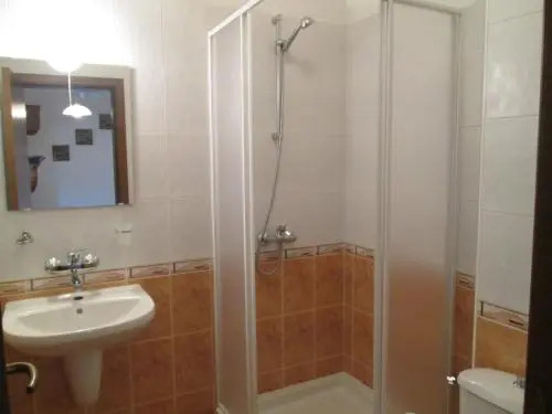 MD Alexander Services Apartments