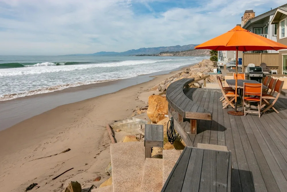 Absolute Oceanfront Opulence In Mussel Shoals 3 Bedroom Home