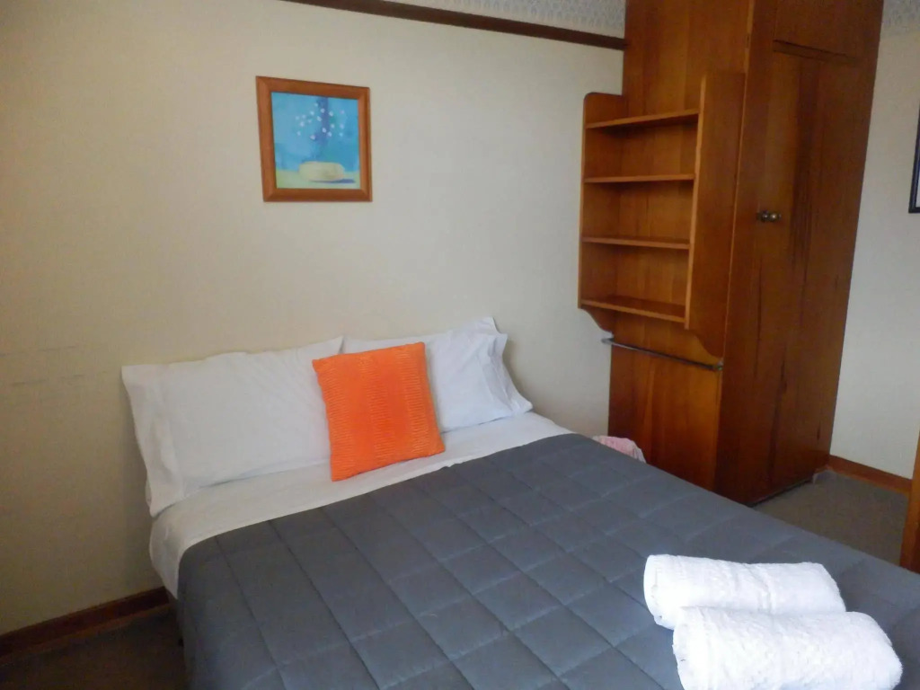Thomass Catlins Lodge and Camp Ground