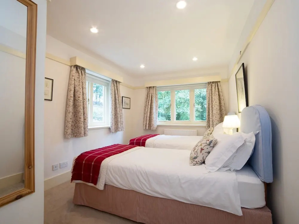 Kestrel Lodge