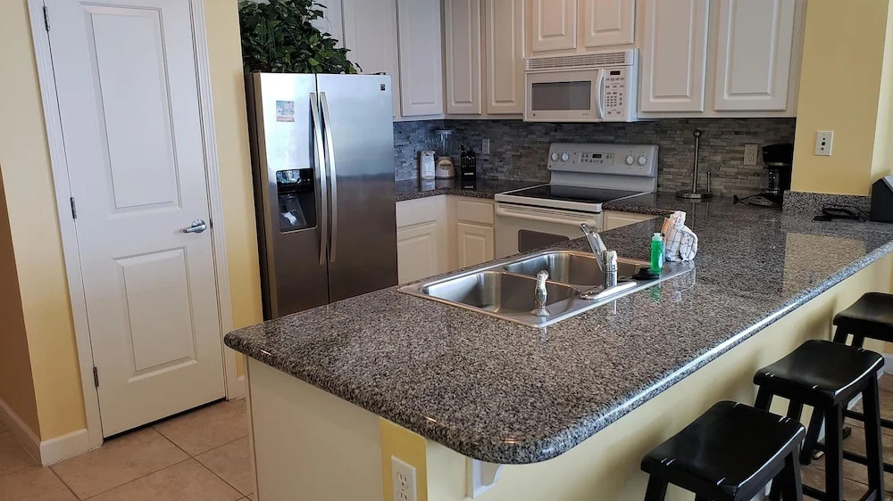 Grandview East 1401