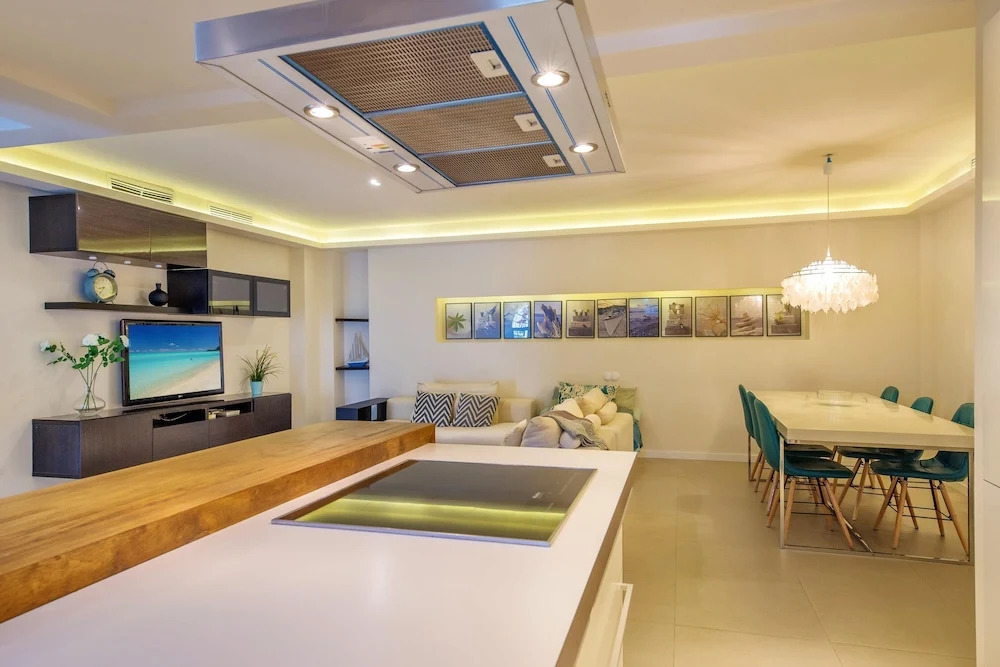 Apartment with 3 Bedrooms in Marbella, with Wifi - 500 M From the Beach