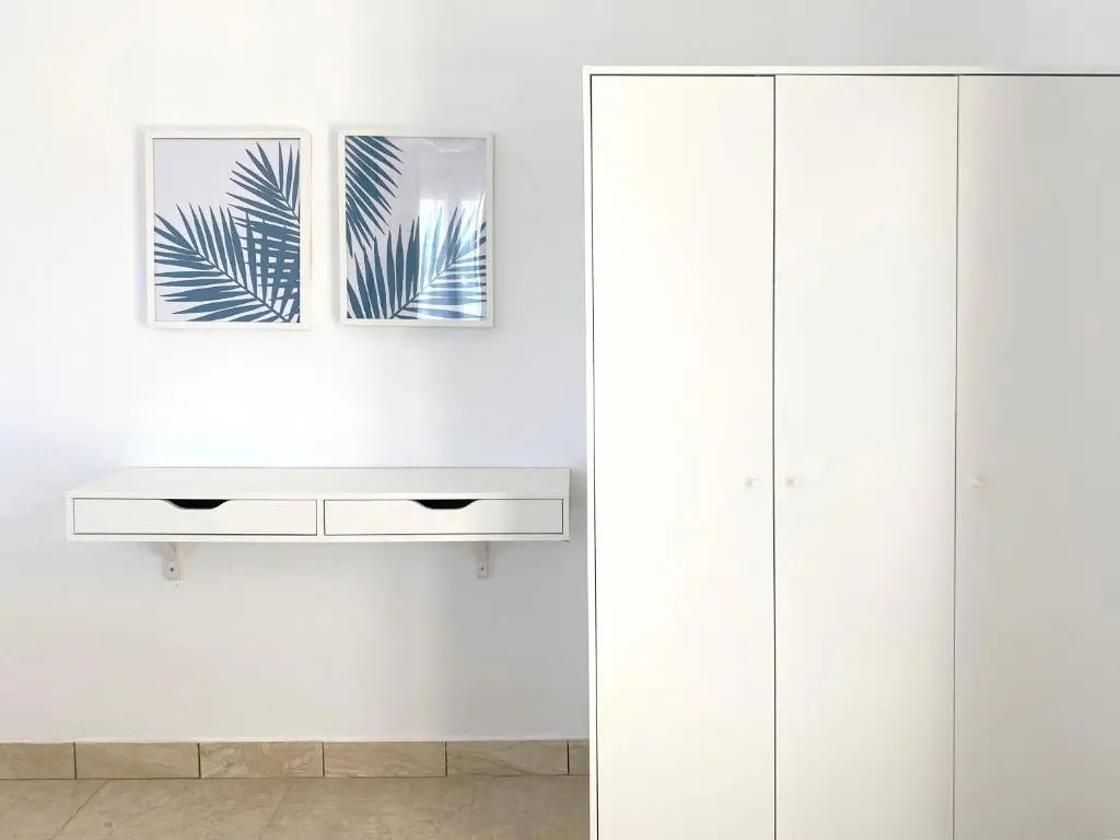 Palm Suite Blue