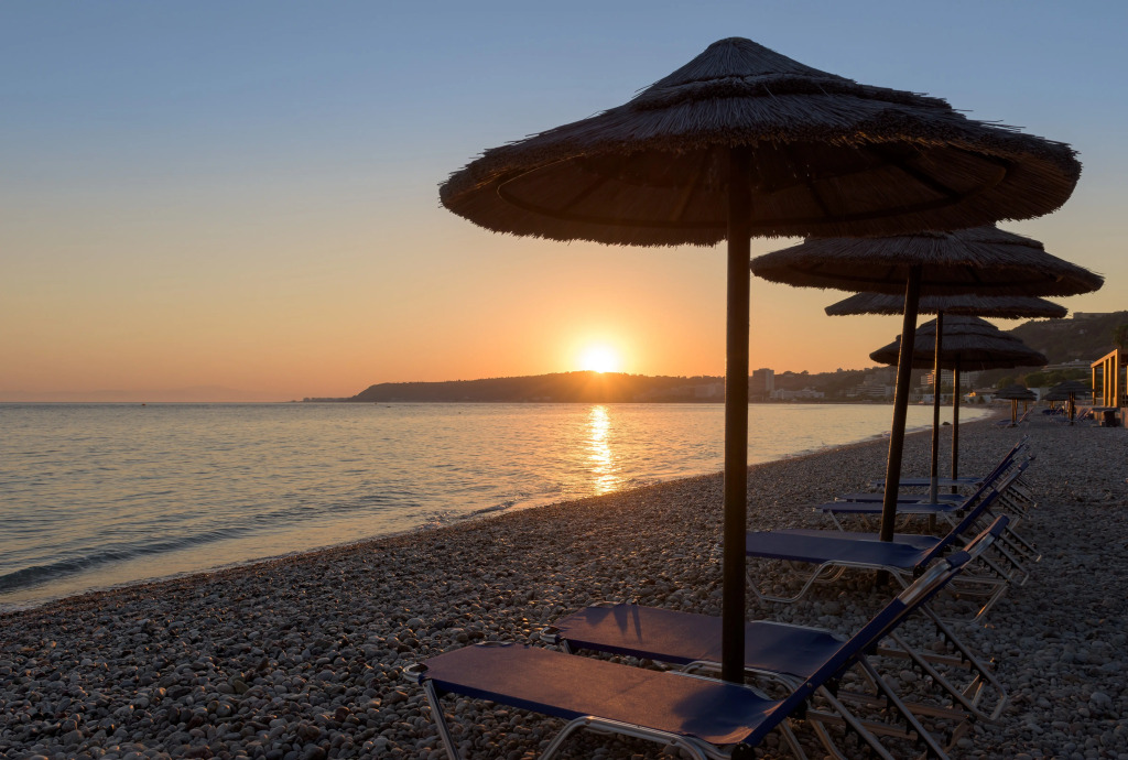 Avra Beach Resort