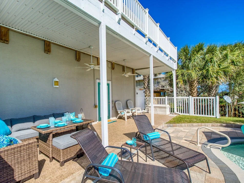 Johnson Beach Way - 4 Br Home