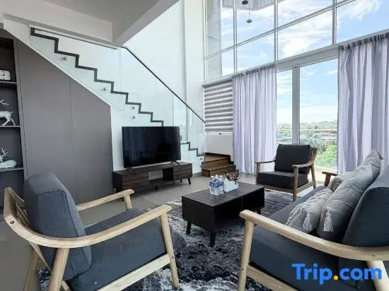 Sea & Forest | 180° Dual-View 3BR | Urban Oasis