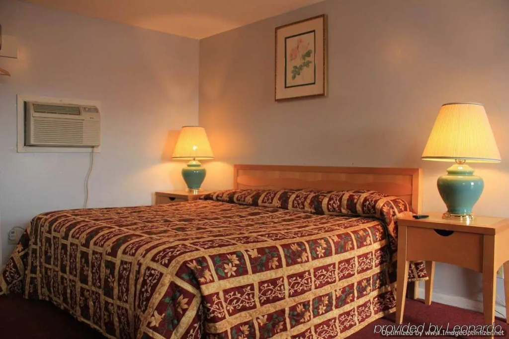 Woodland Inn