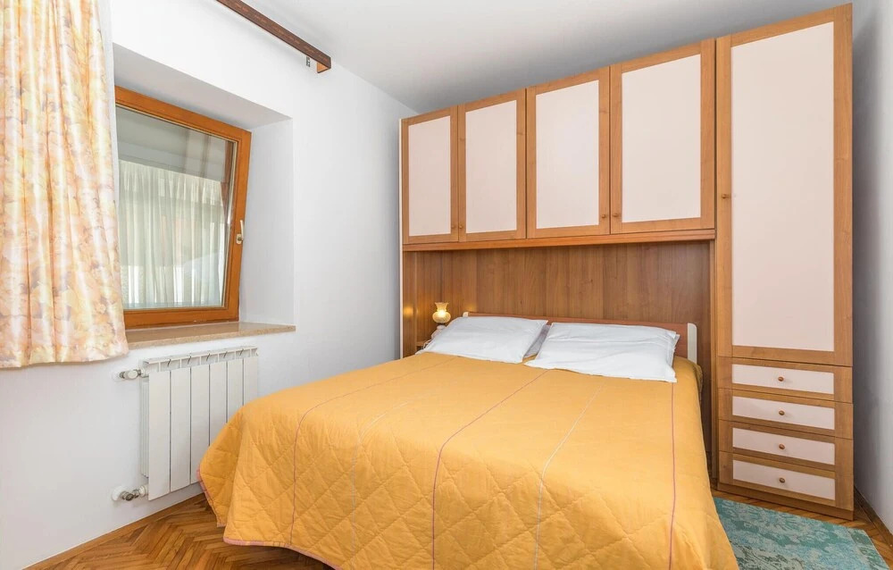 Awesome Apartment in Zambratija With Wifi and 2 Bedrooms