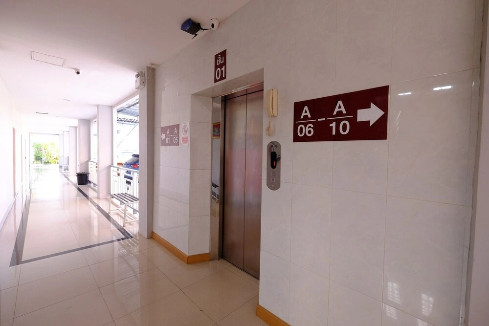 P.C.Tel Hotel