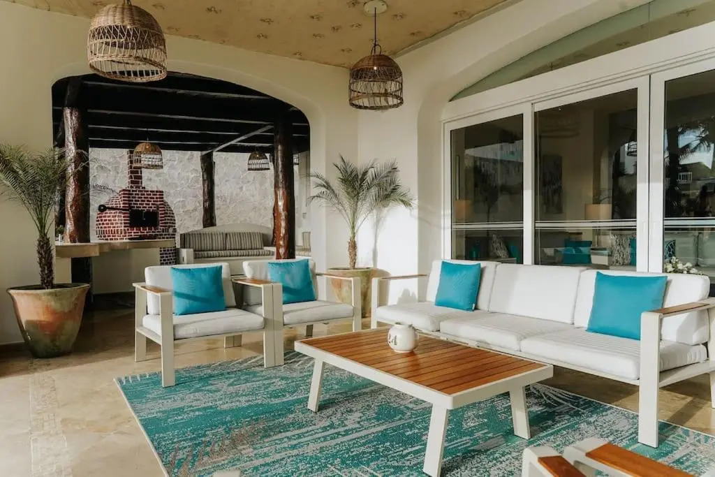 Villa Corona 6 BR Luxury Mansion