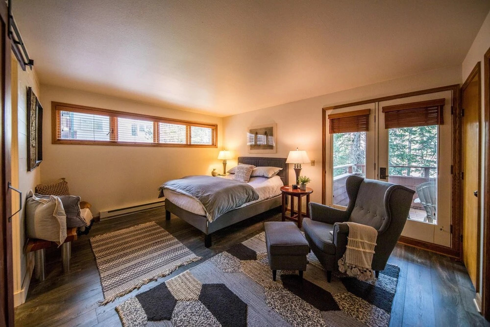 Iron Horse Studio Retreat