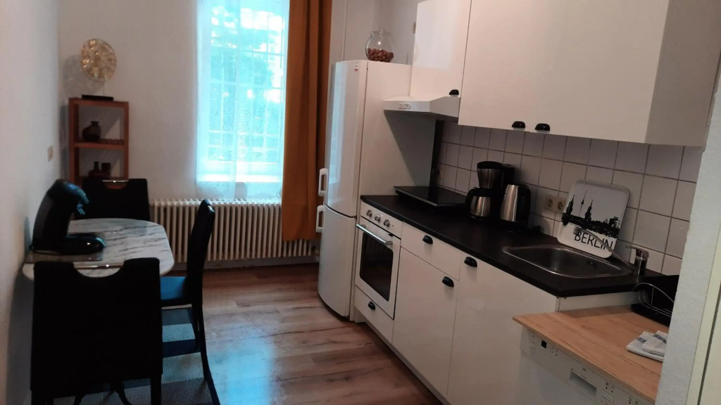 Family Apartment for 6 guests, Mitte Moabit
