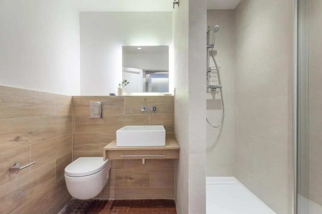 6 Dormitorios En Apartamento Modernista En El Corazon de Barcelona