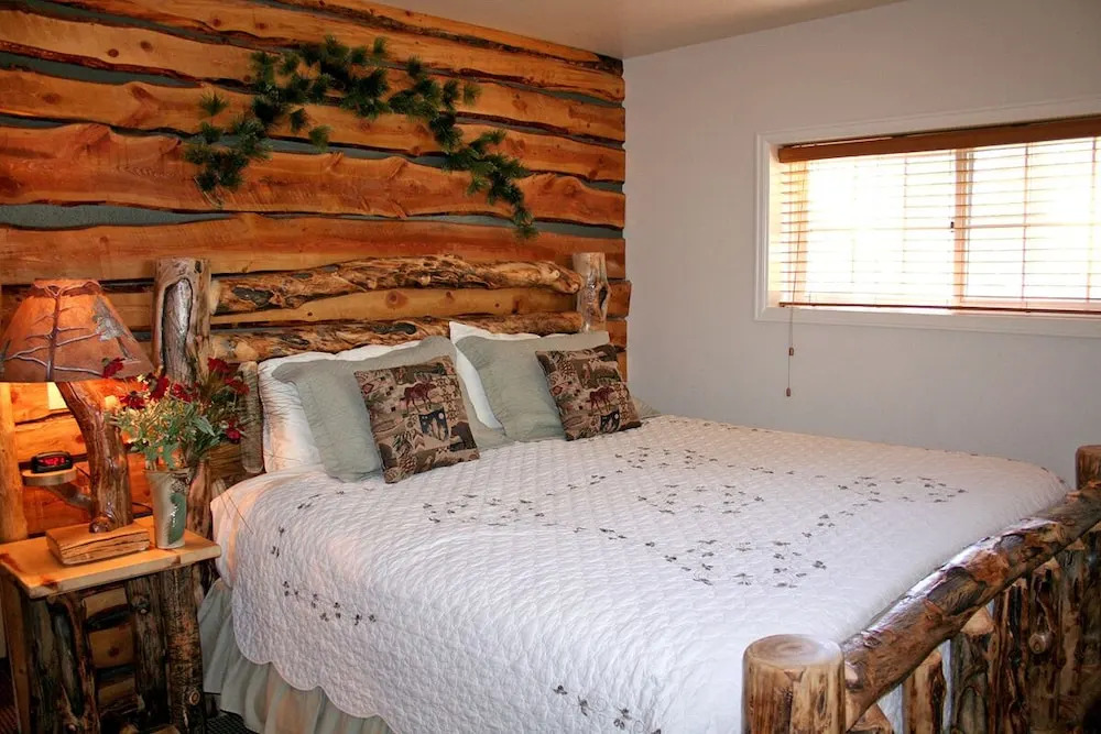 Fawn Valley Inn: 300