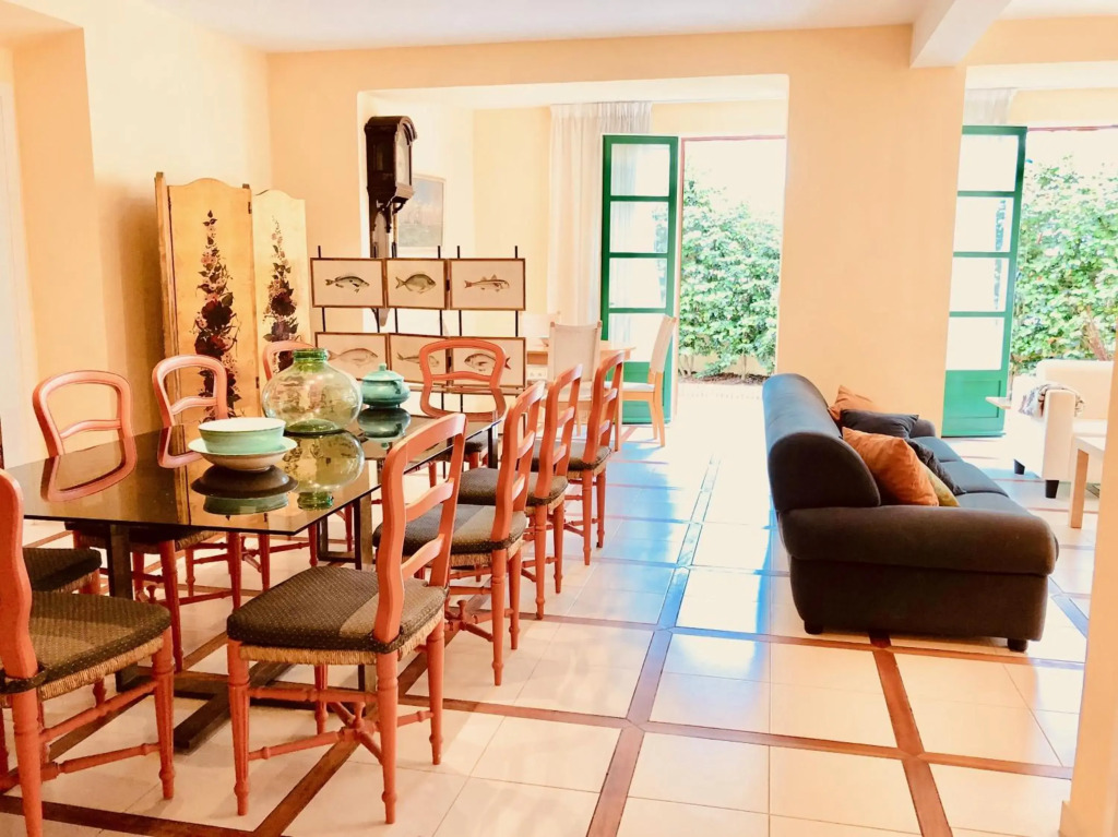 Covas Seabreeze Cottage