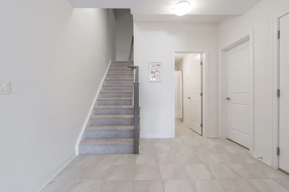 Superb Brand New Spacious Town Home