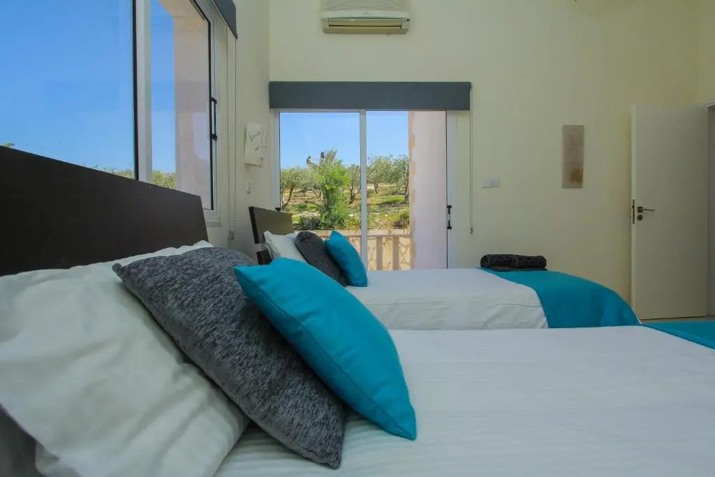 Theos Club Villas 3